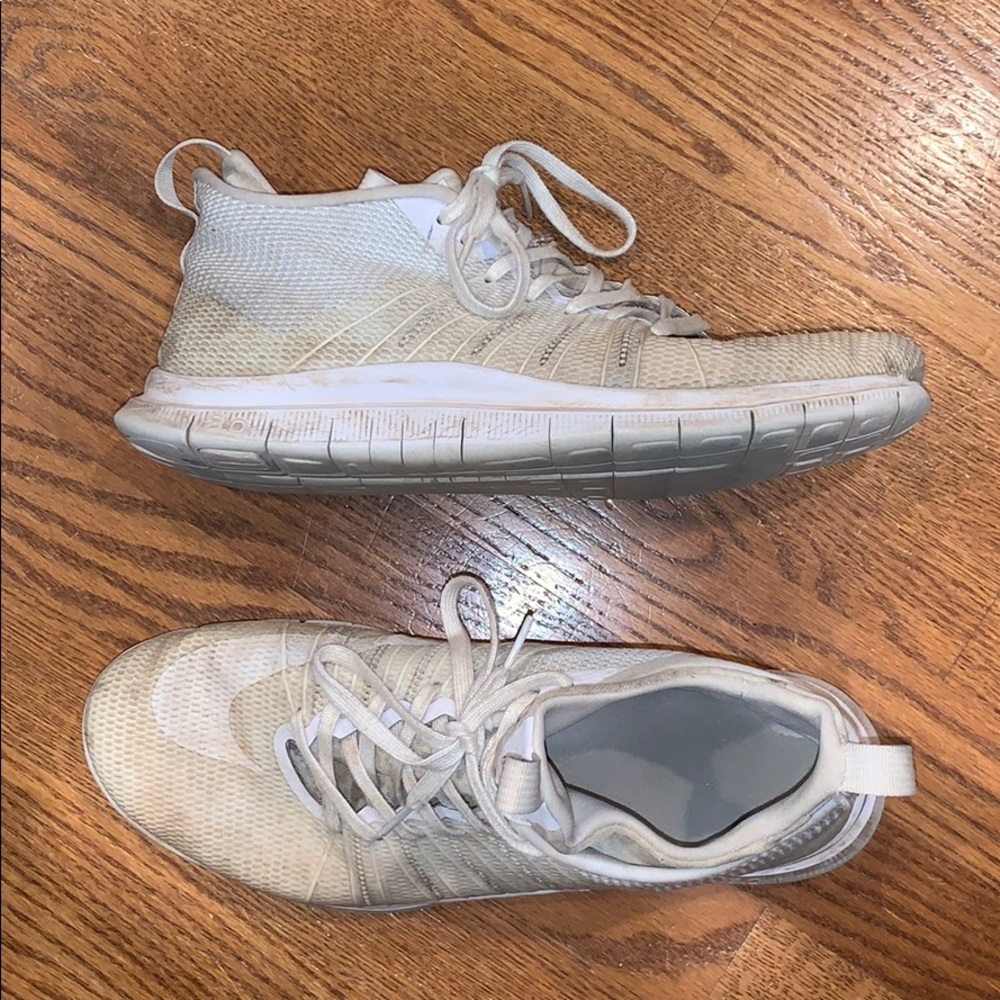 White Nike shoes